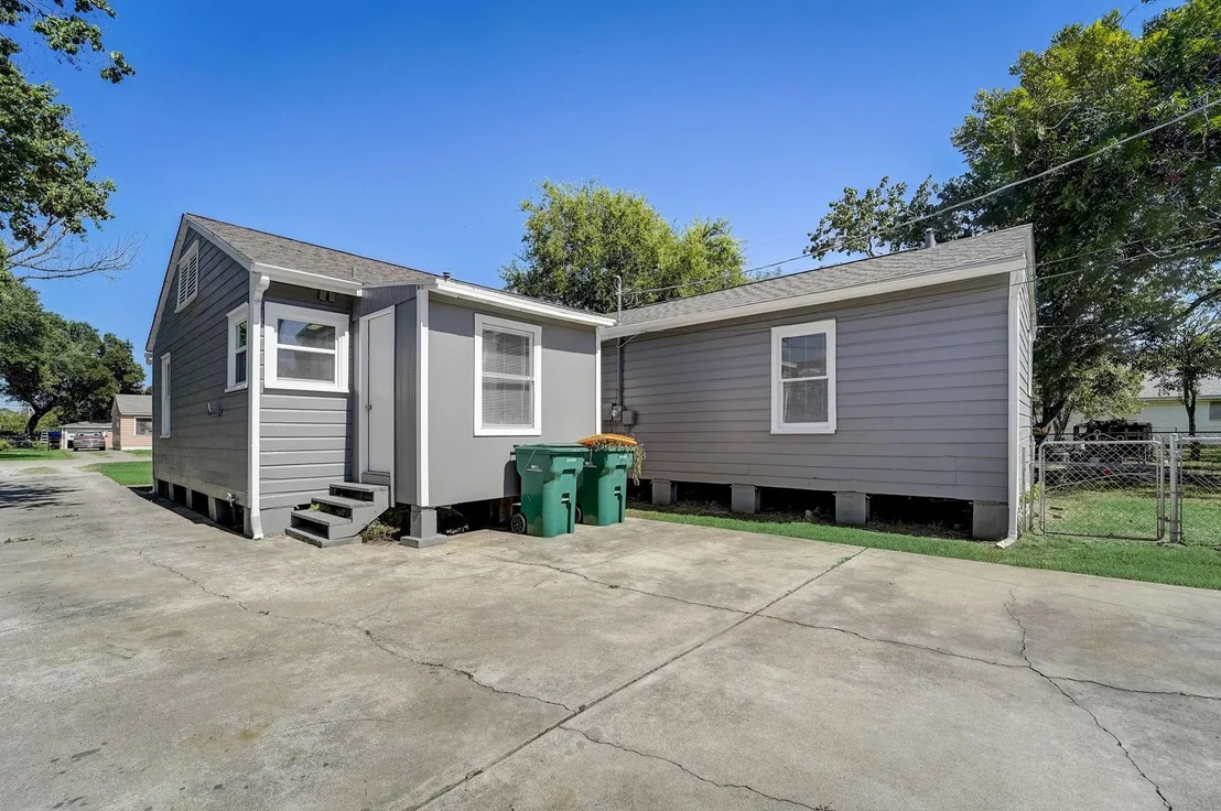 Photo of 1420 Foreman Street