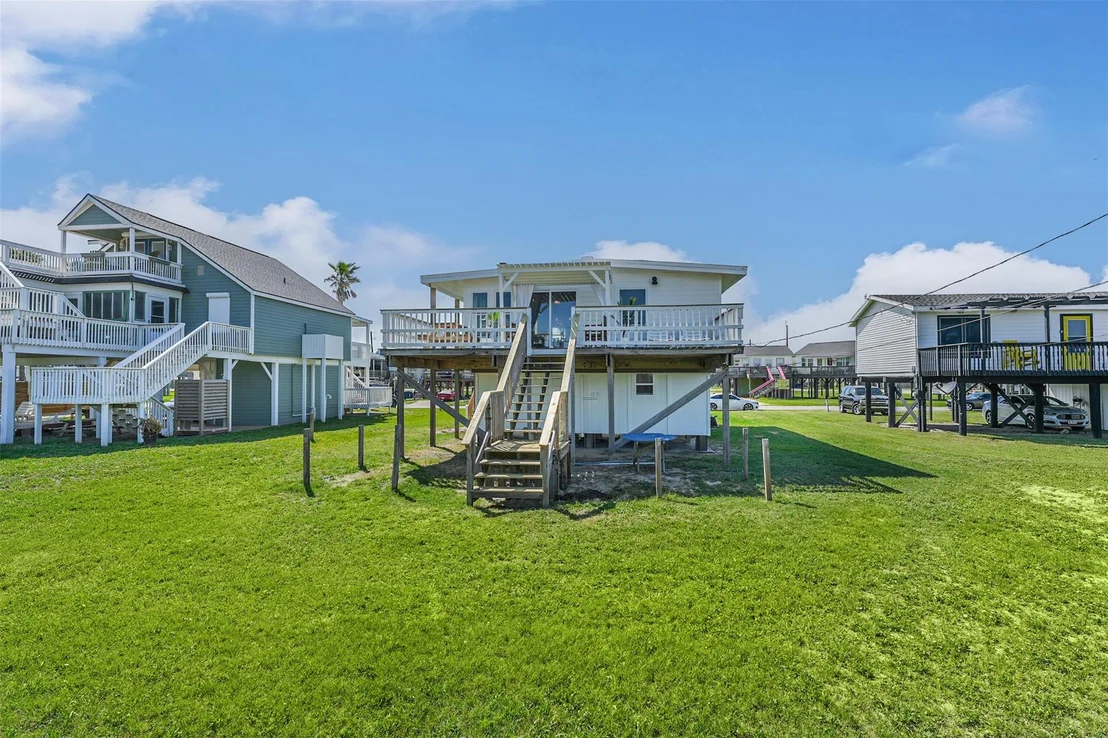 Photo of 801 Seashell Drive