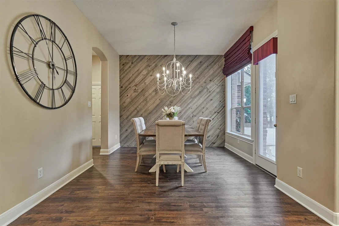 Photo of 3910 Waterbend Cove