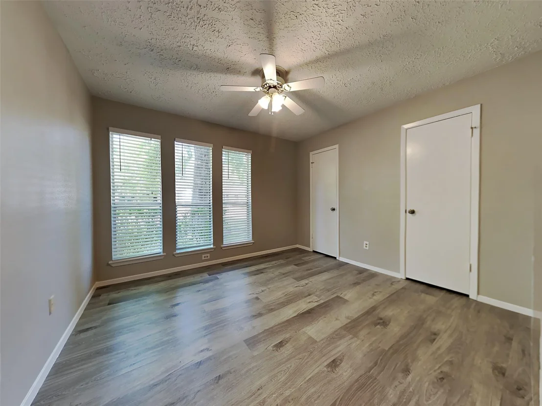 Photo of 5710 Flax Bourton Street