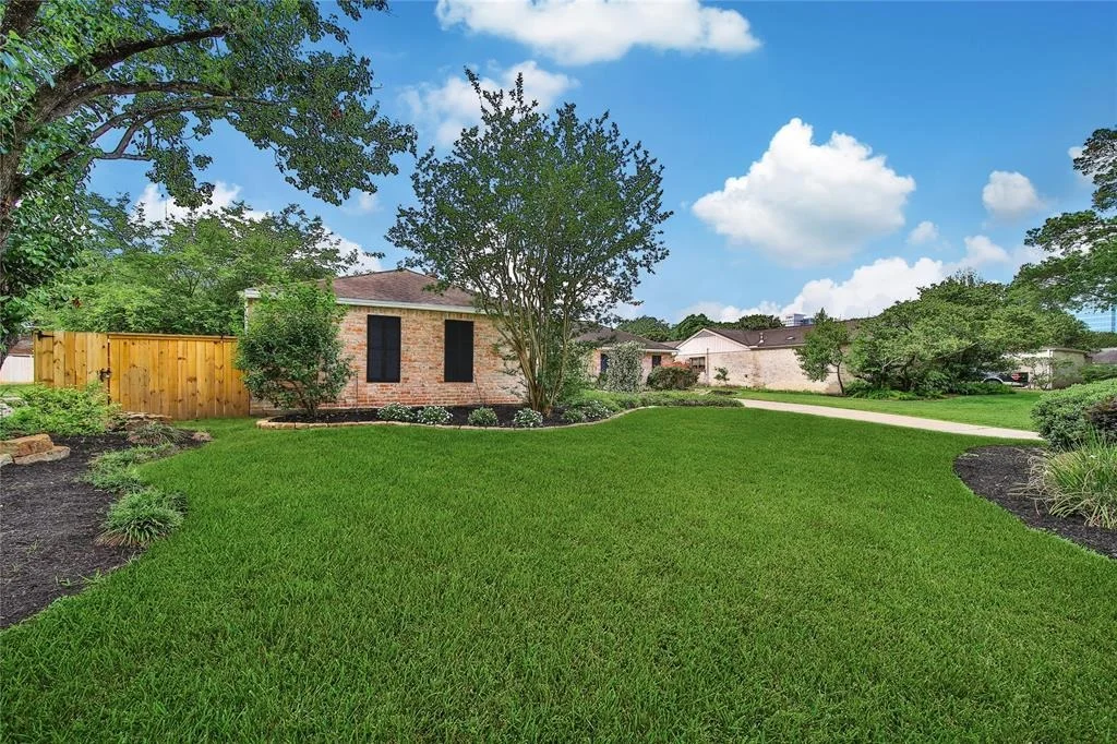 Photo of 10203 Briar Rose Drive