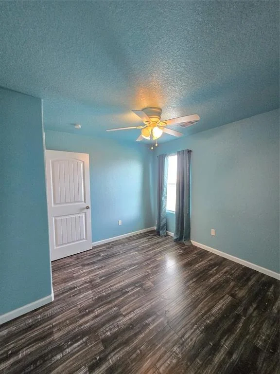 Photo of 657 Bayview Drive