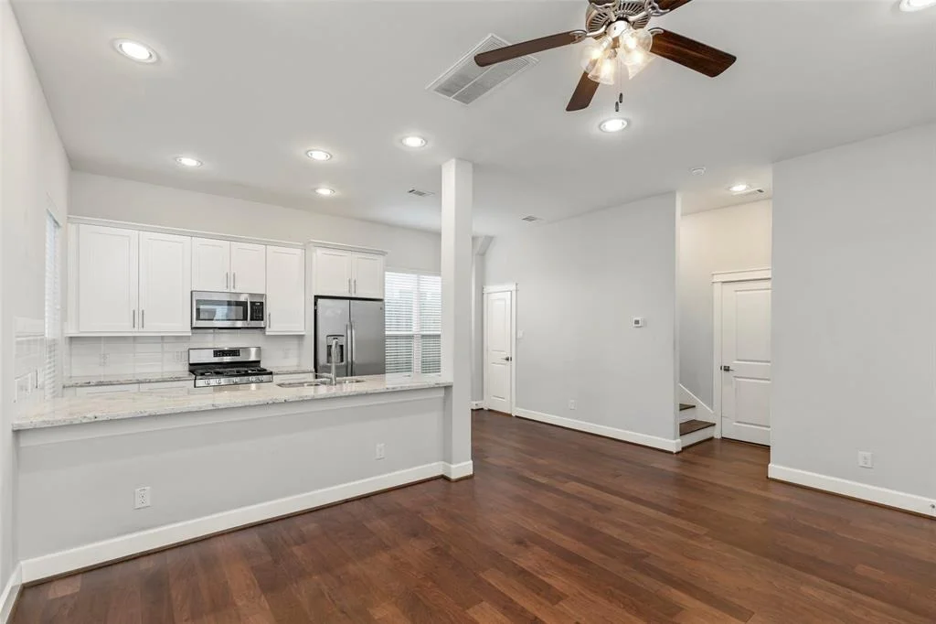 Photo of 615 Link Road