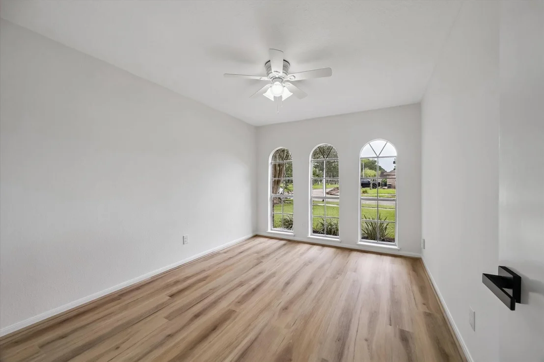 Photo of 16023 Cavendish Drive