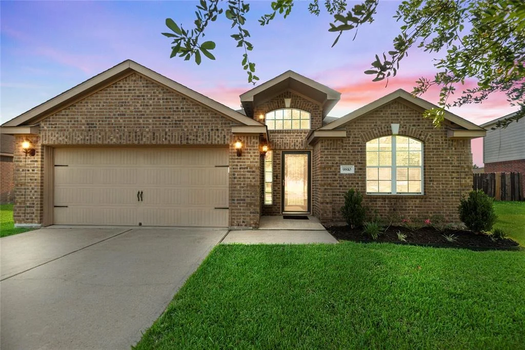 Photo of 9810 Garnet Falls Drive