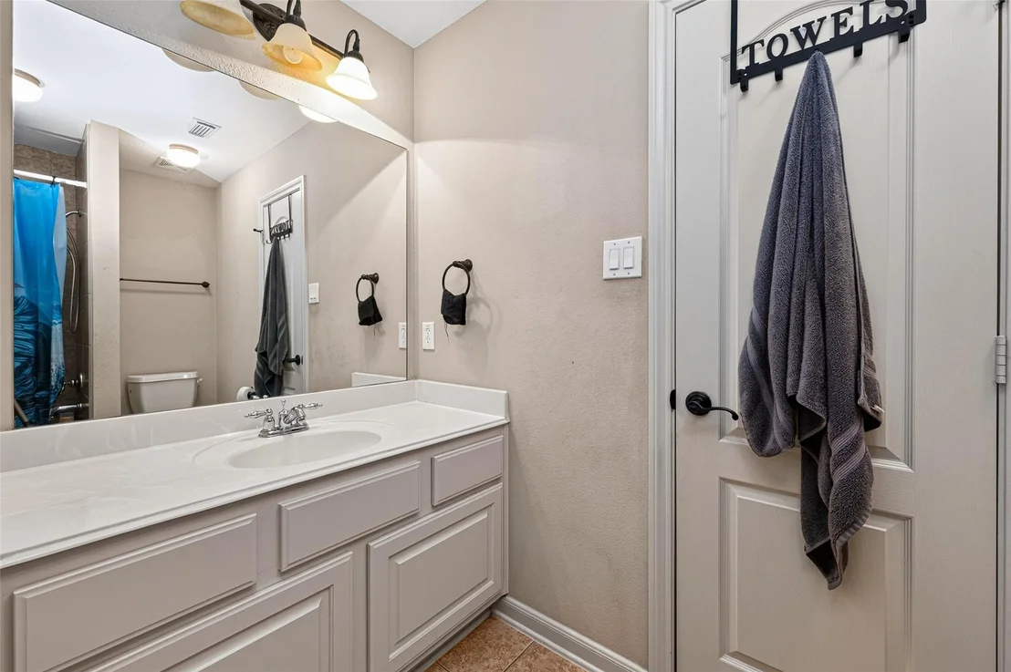 Photo of 2206 Montclair Oaks Lane