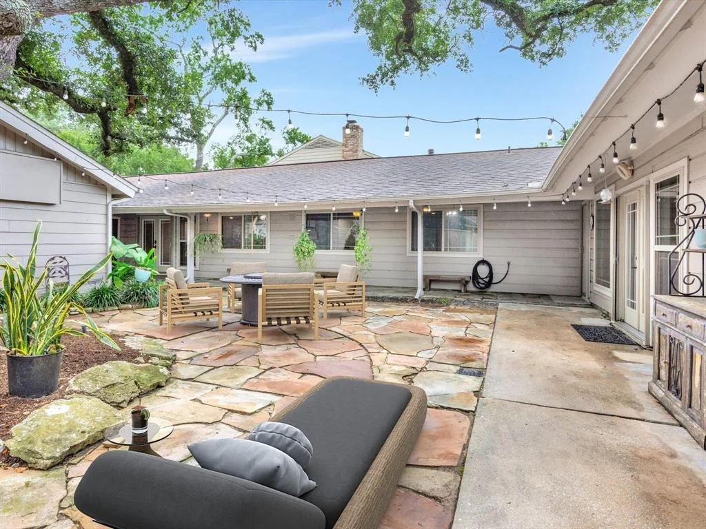 Photo of 11306 Valley Stream Drive