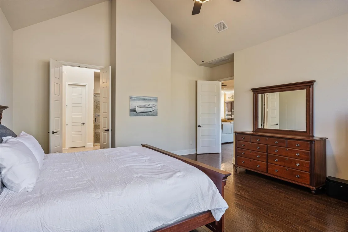 Photo of 119 Lake View Loop