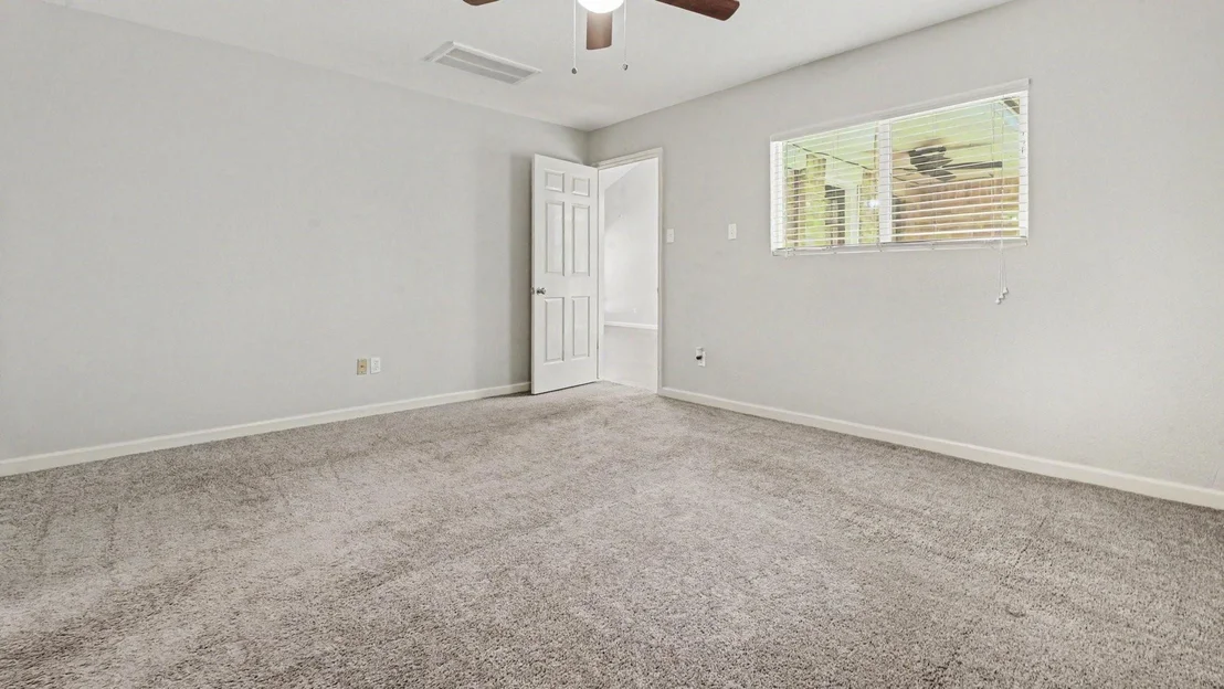 Photo of 2714 Longleaf Pines Drive