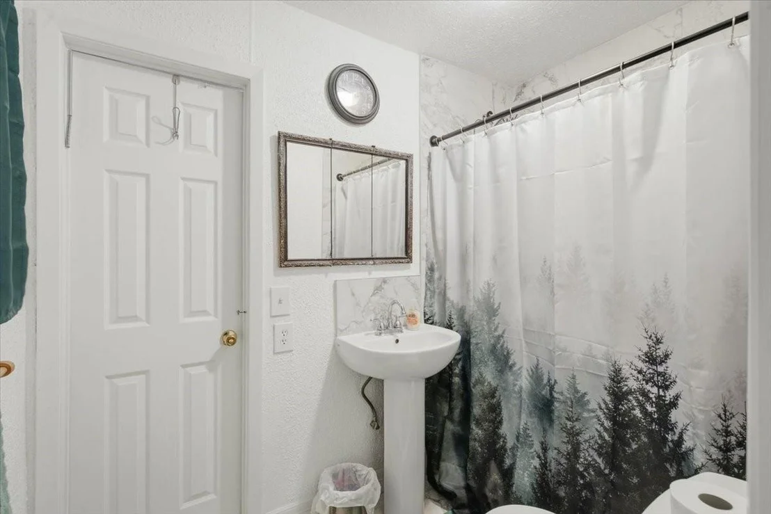 Photo of 765 Norcross Road