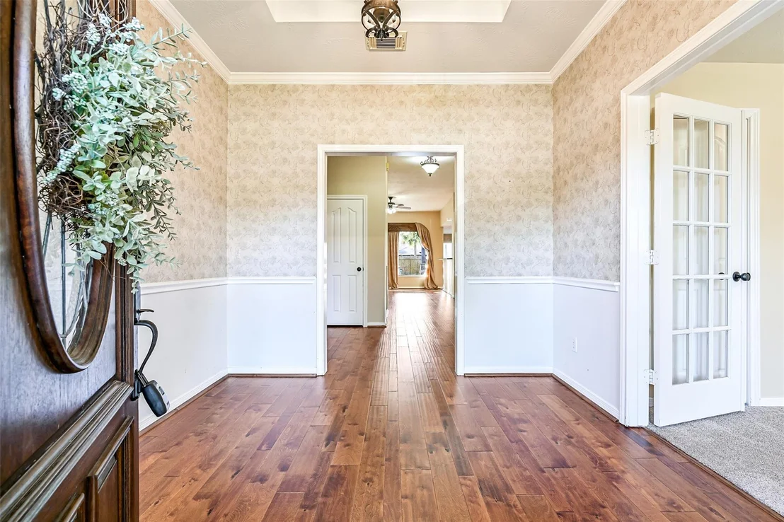 Photo of 501 Pine Bluff Drive