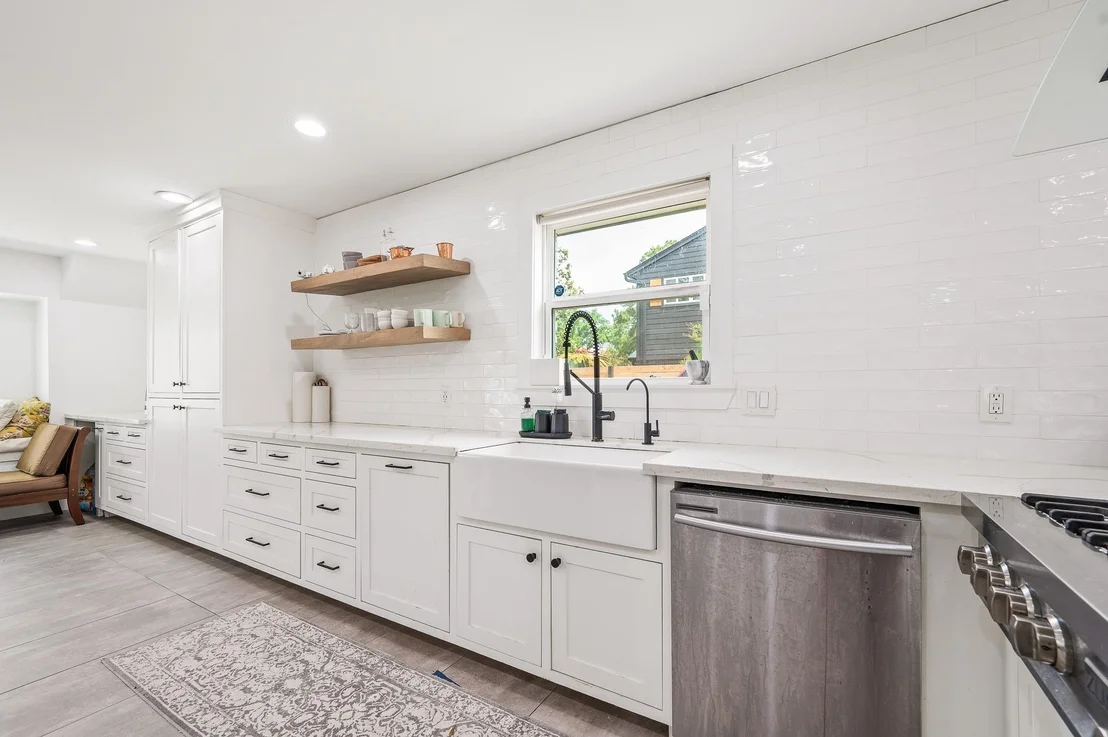 Photo of 2102 Teague Road