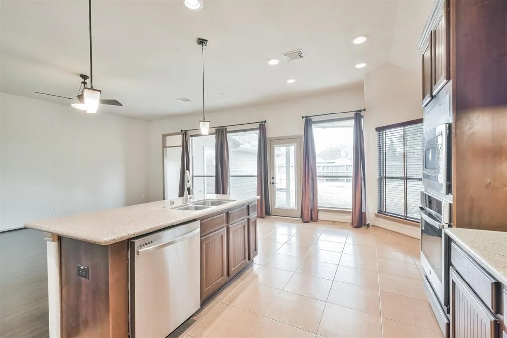 Photo of 28543 Carley Cove