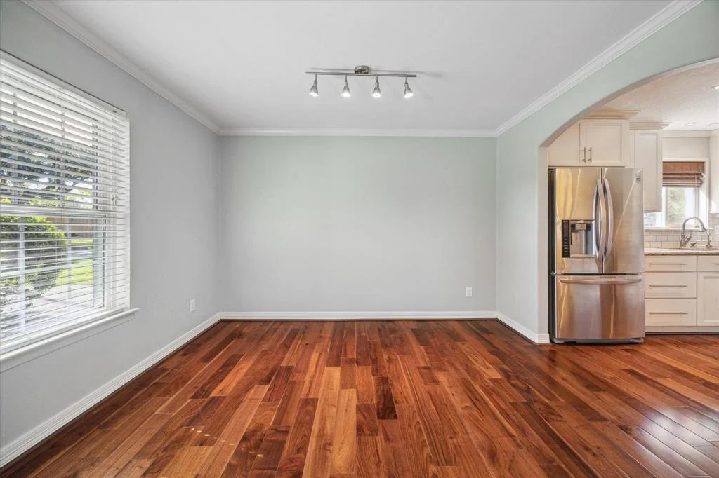 Photo of 9538 Meadowbriar Lane