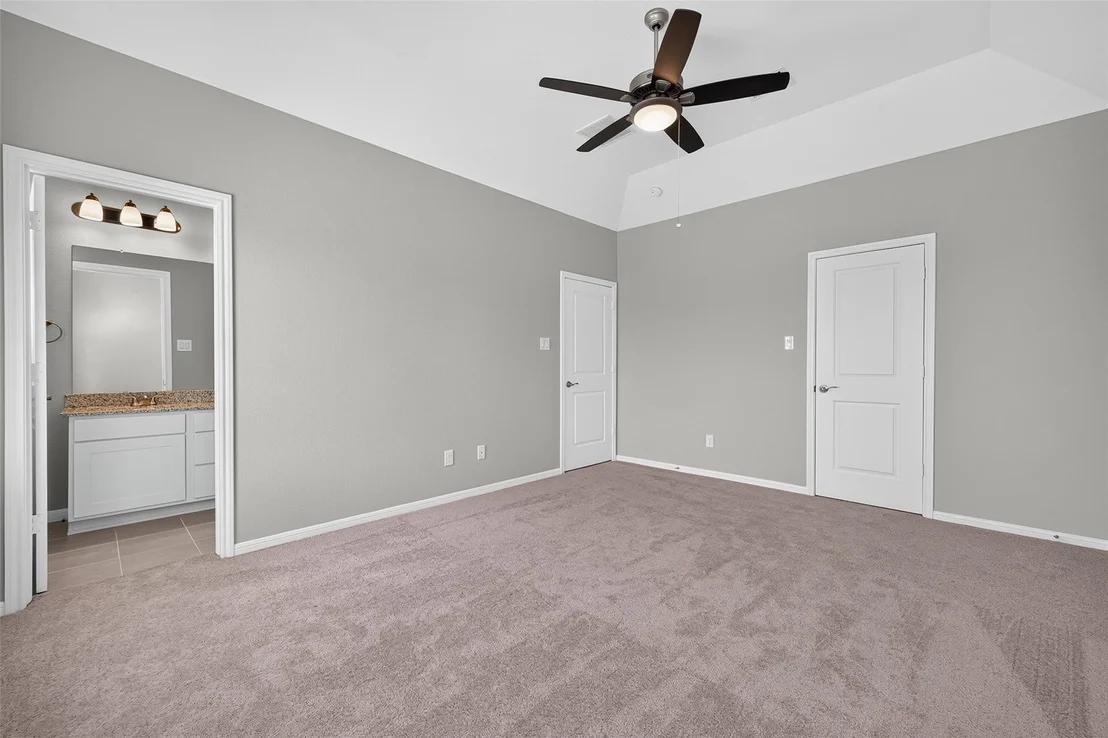 Photo of 18724 Crescent Trails Circle