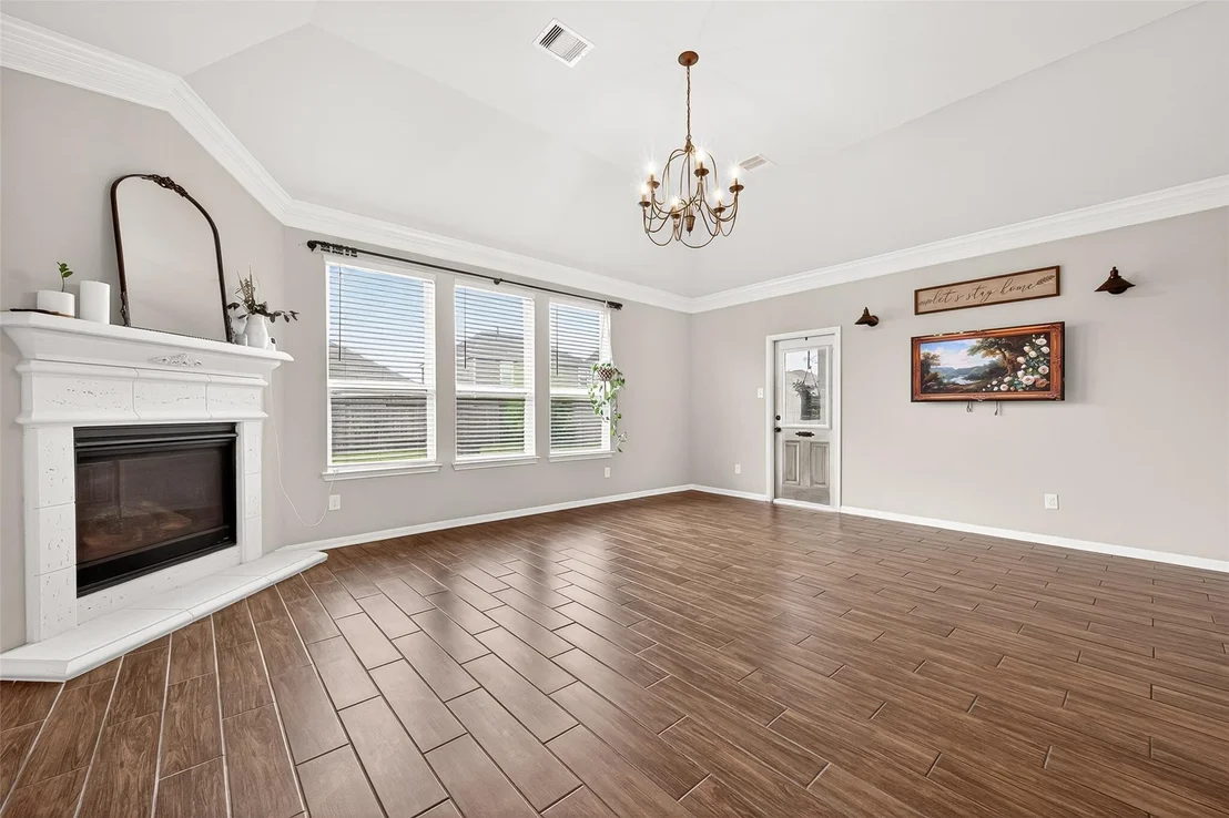 Photo of 107 Sawmill Ridge Road