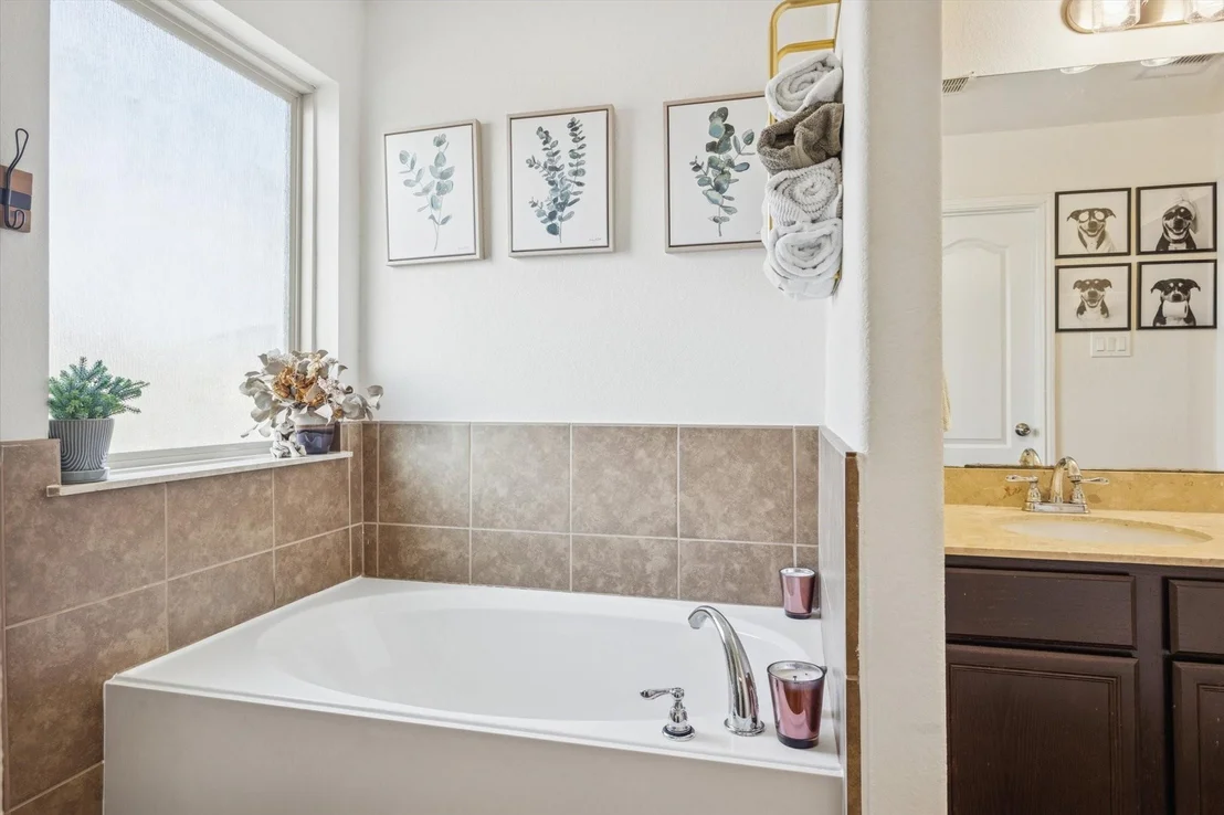Photo of 5127 Misty Lane