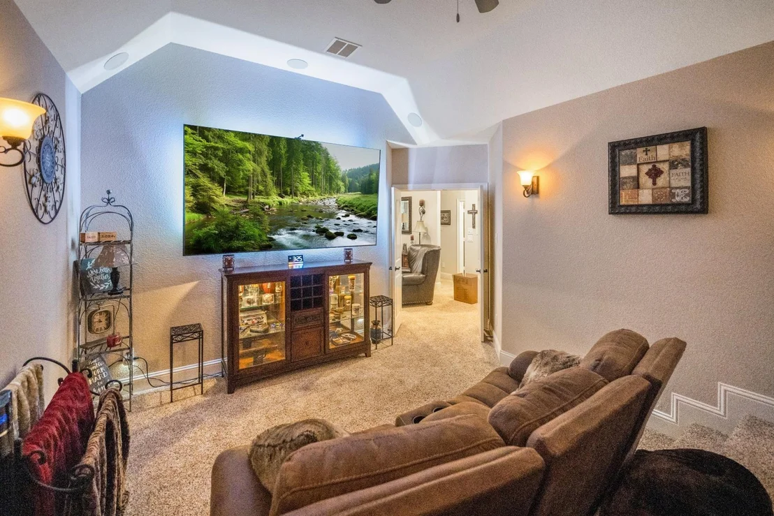 Photo of 1026 Pleasant Pines Lane