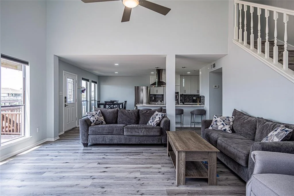 Photo of 301 Commander Drive