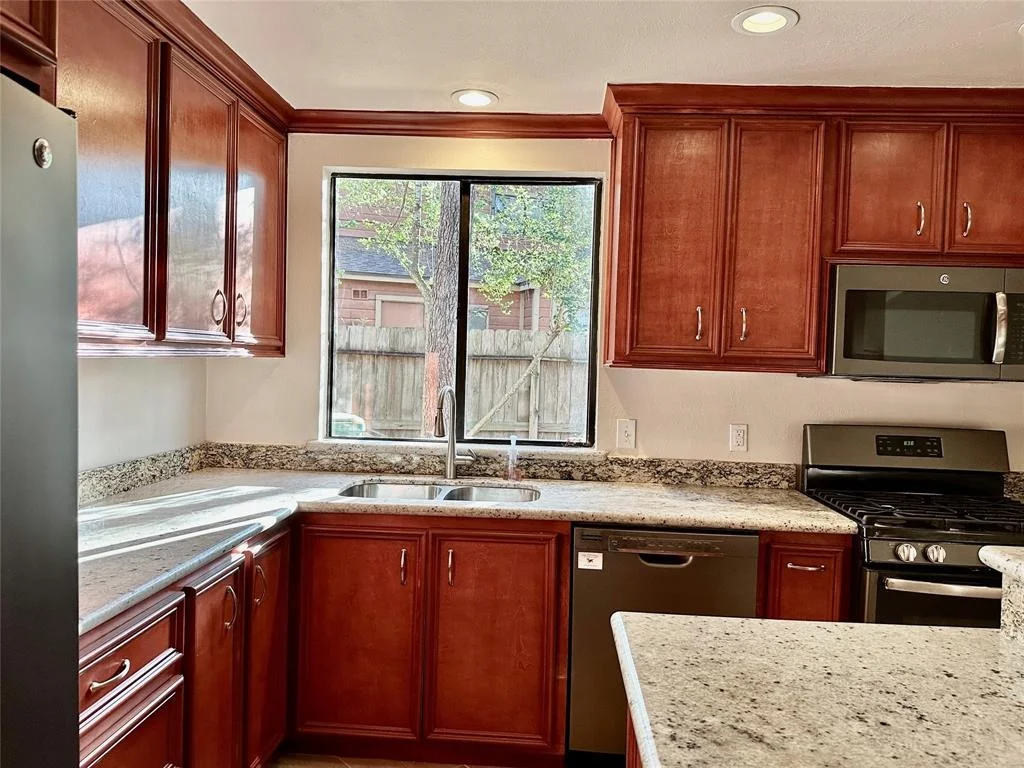Photo of 21 N Mossrock Road