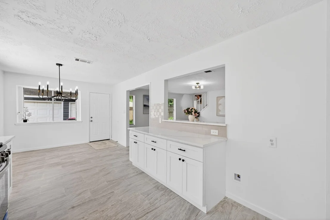 Photo of 24106 Spring Mill Lane