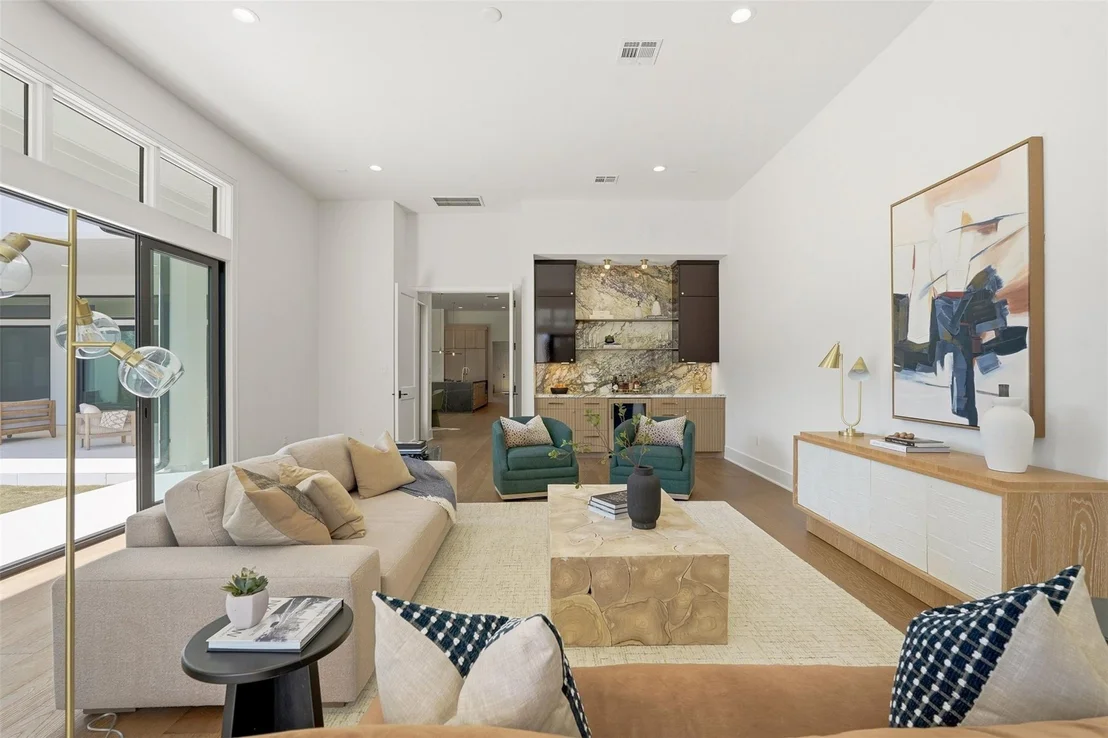 Photo of 50 Aria Isle Drive
