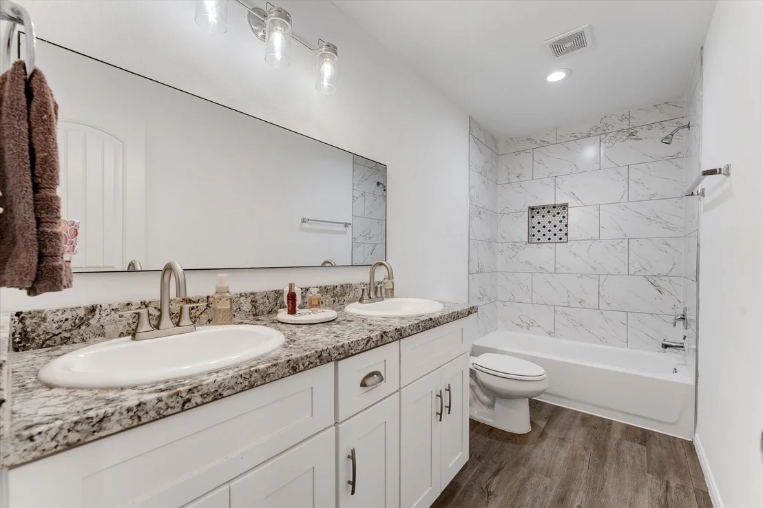 Photo of 14986 Indian Hill Trail
