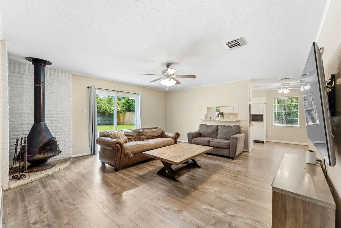 Photo of 10820 Longleaf Drive