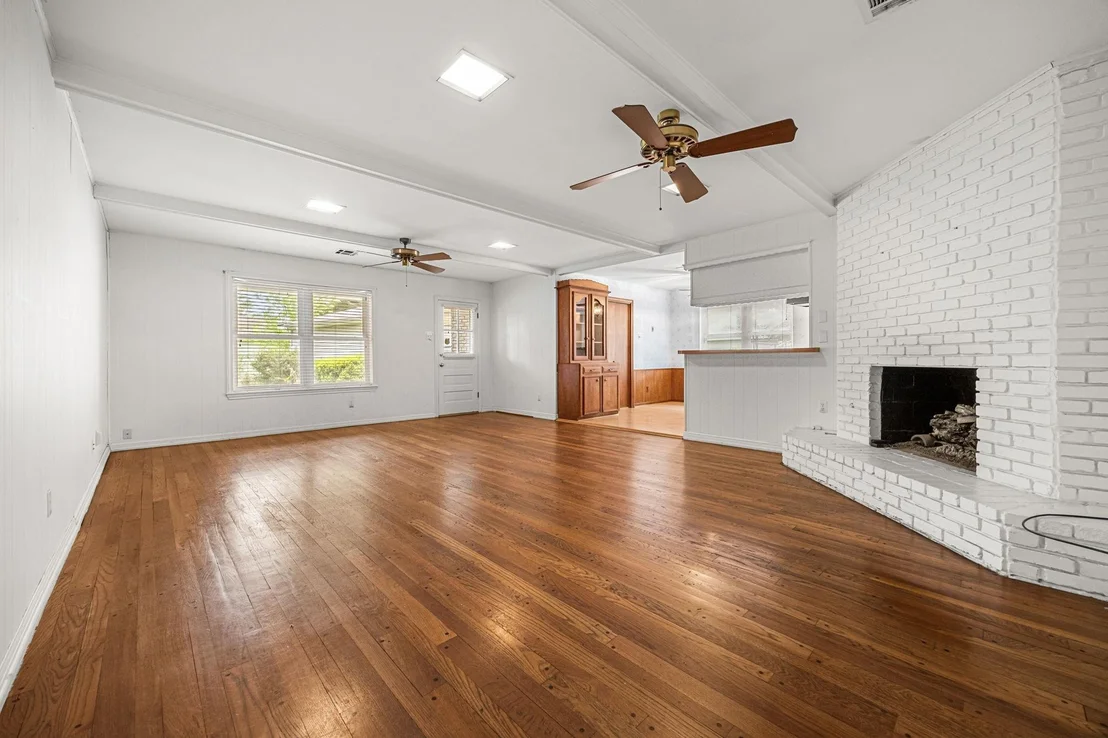 Photo of 11407 Valley Spring Drive