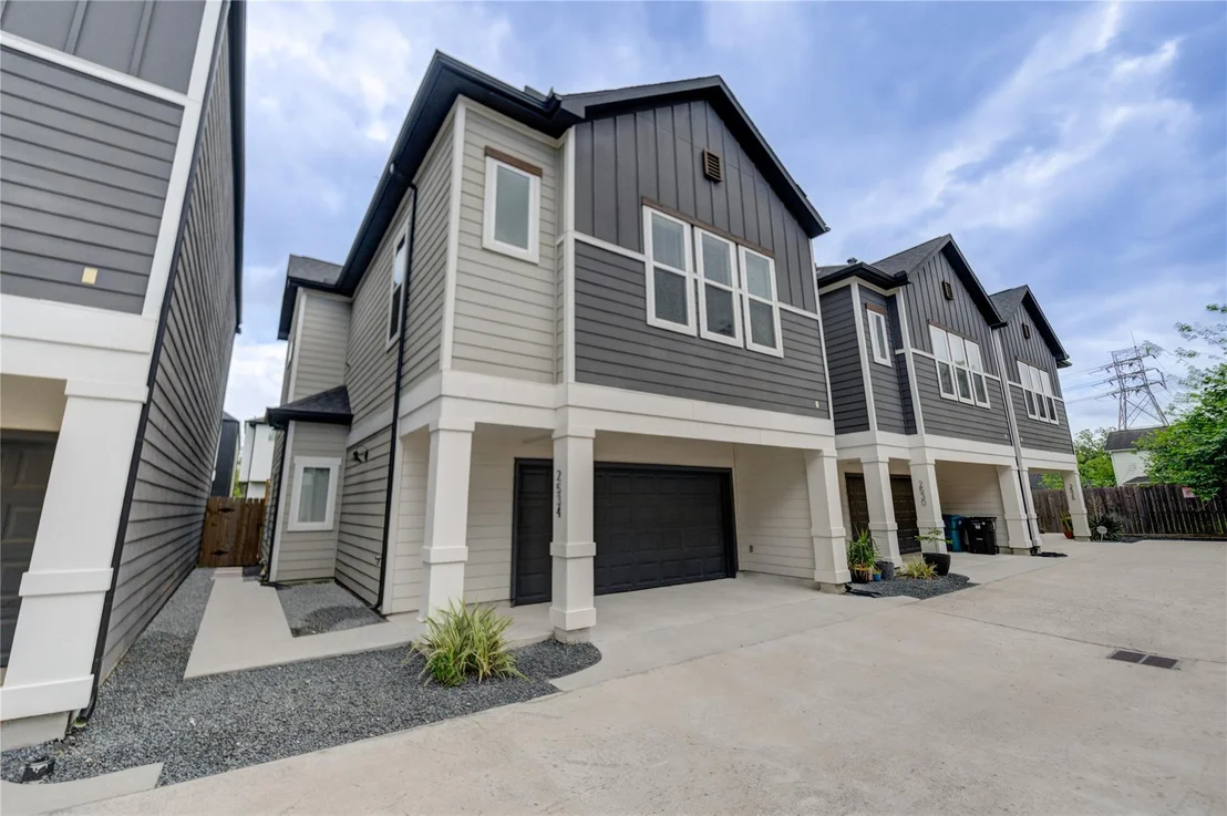 Photo of 2534 Terry Street