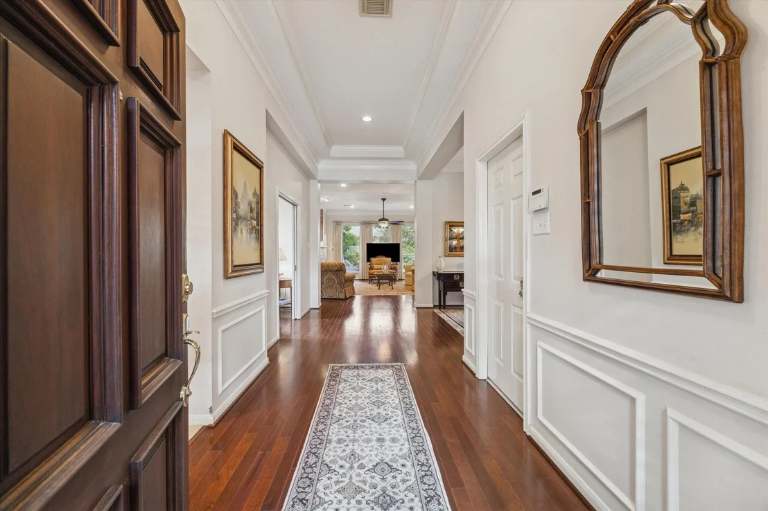 Photo of 13810 Senca Park Drive