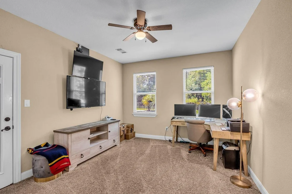 Photo of 16634 Savannah Drive