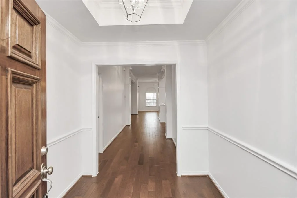 Photo of 6823 Davy Crockett Drive