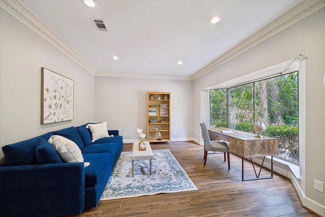Photo of 2702 Royal Circle Drive