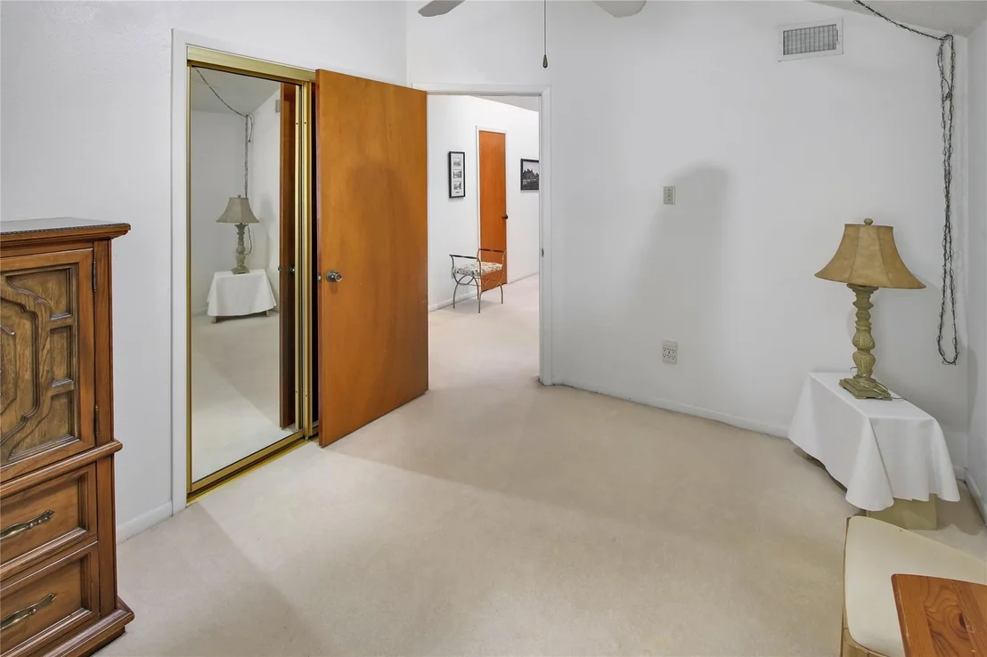 Photo of 19538 Enchanted Oaks Drive