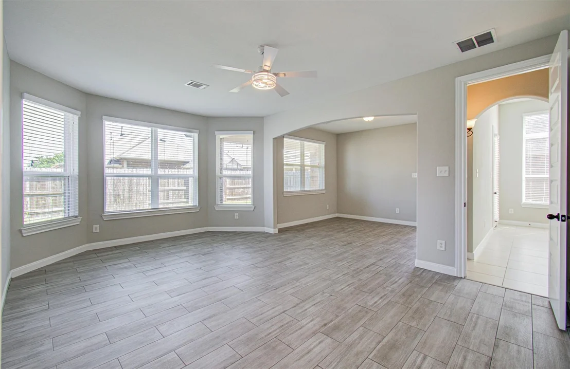 Photo of 15626 Windsor Bluff Drive