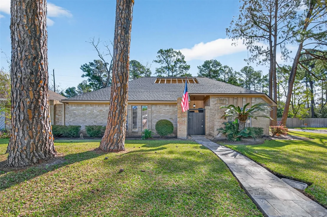 Photo of 8102 Bo Jack Drive