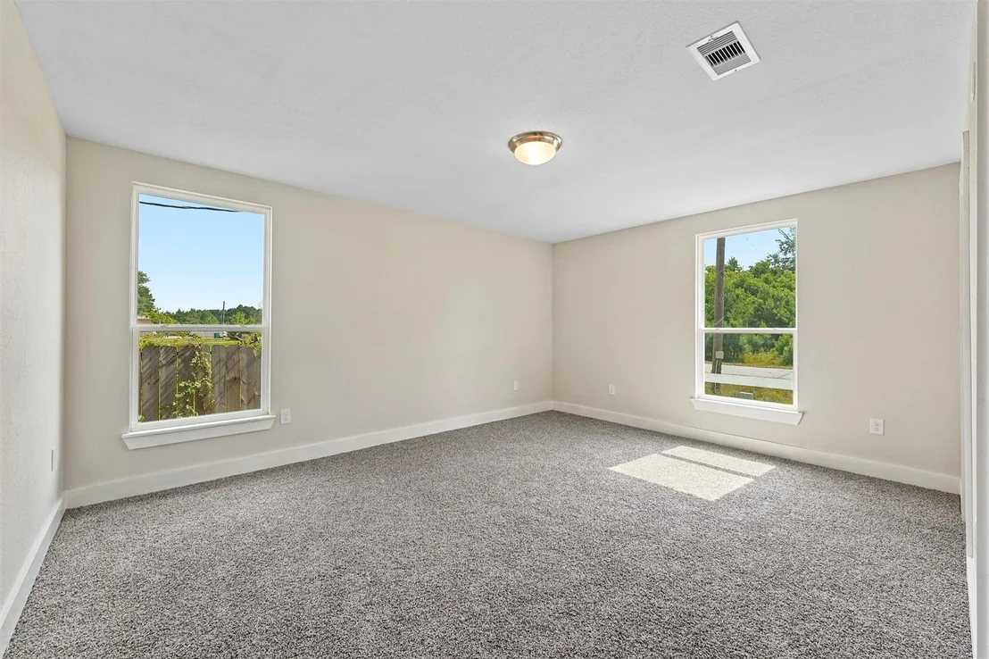Photo of 711 Road 5014