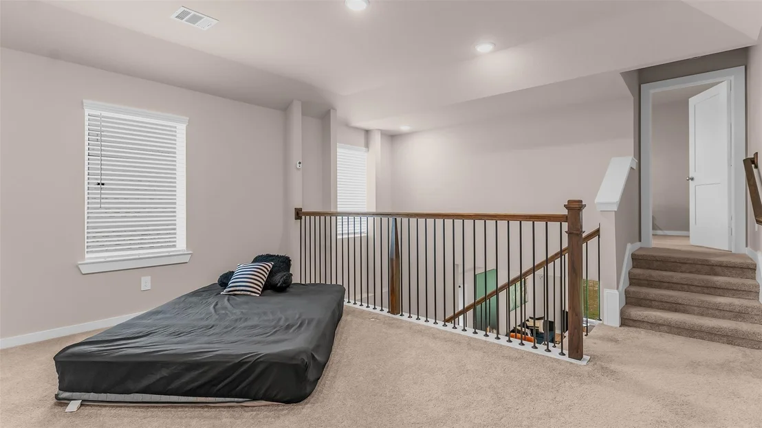 Photo of 233 Mountain Knolls Lane