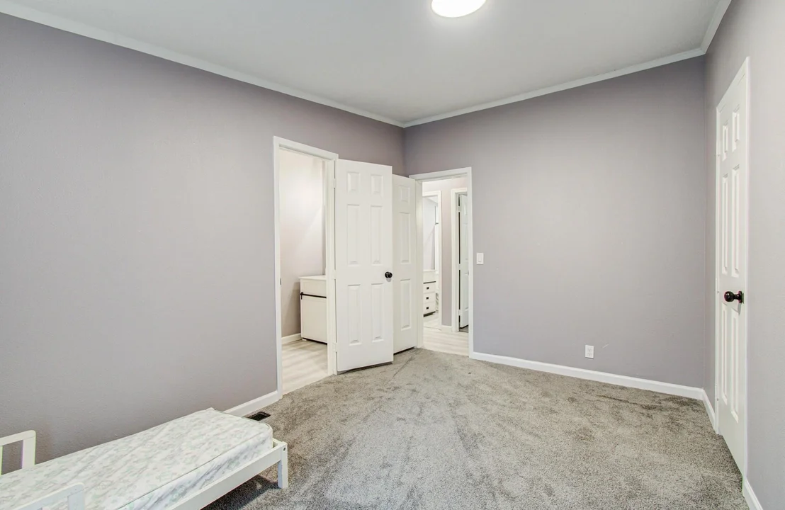 Photo of 272 Lone Pine Drive