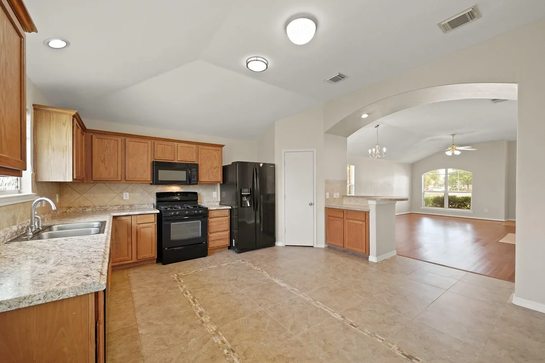 Photo of 2715 Silk Tree Lane
