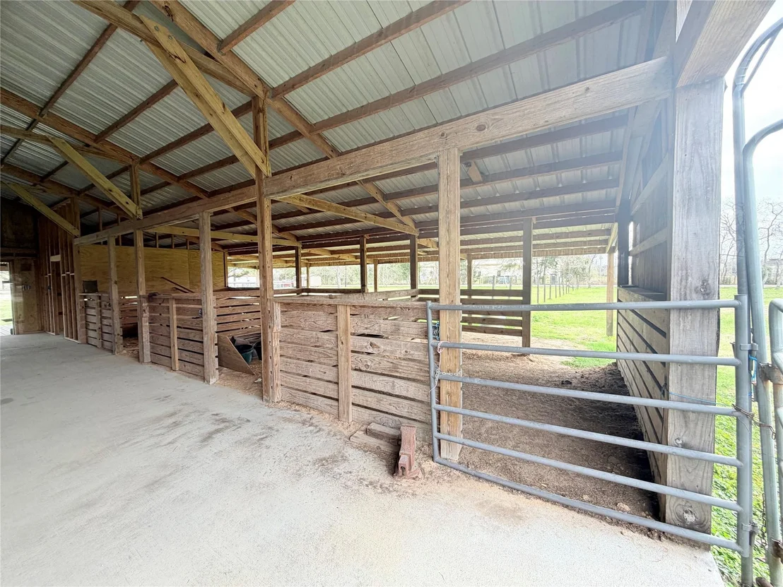 Photo of 609 County Road 351/Beers