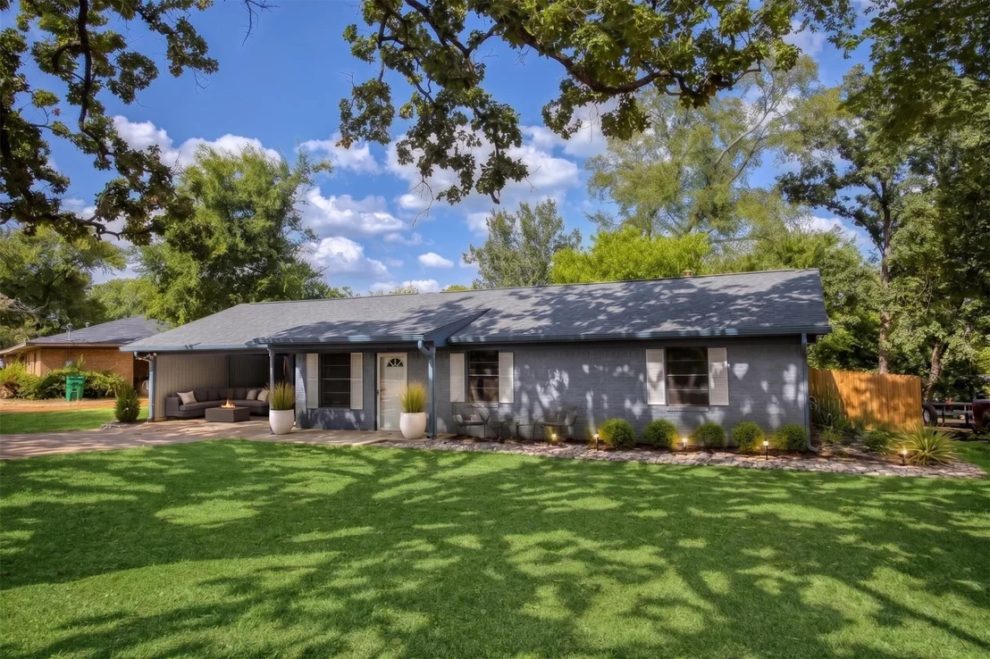 Photo of 130 Hillcrest Drive