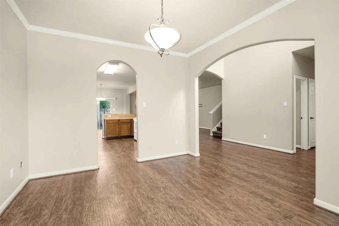Photo of 996 Oak Glen Drive