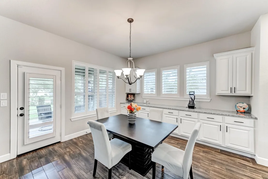 Photo of 404 Summit Ridge Court