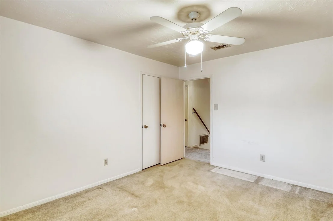 Photo of 534 Belwin Drive