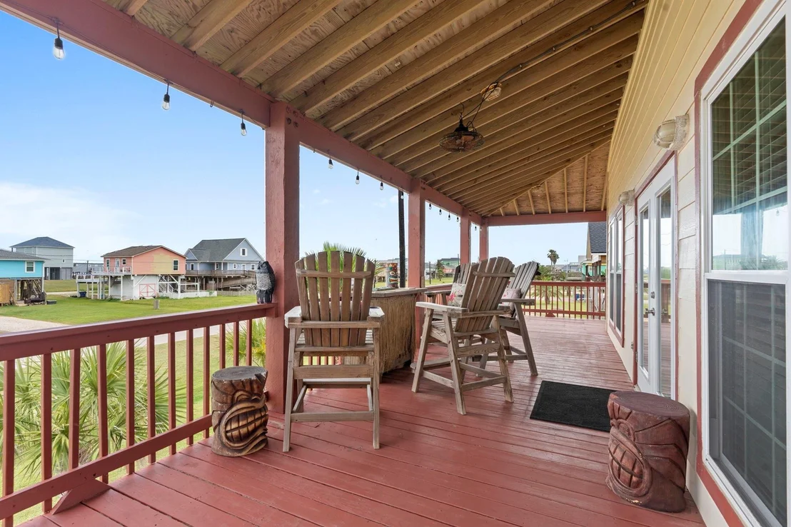 Photo of 702 Surf Drive