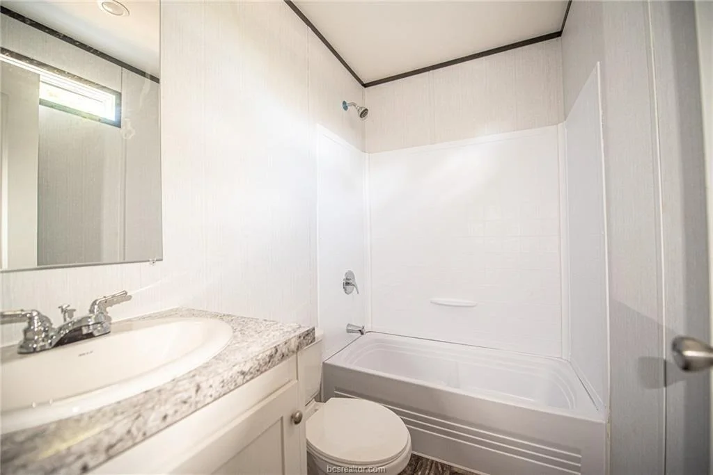 Photo of 551 Boysenberry Road