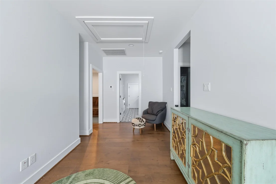 Photo of 1607 Wakefield Drive