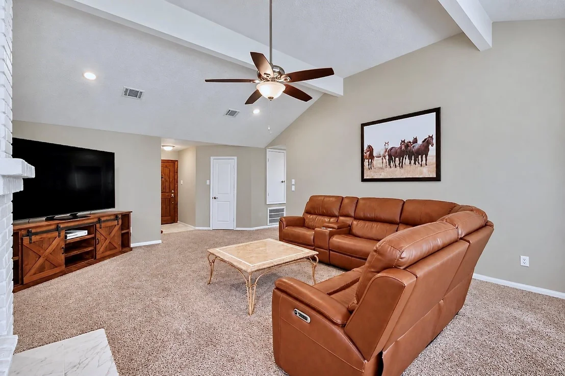 Photo of 2419 Broken Elm Drive